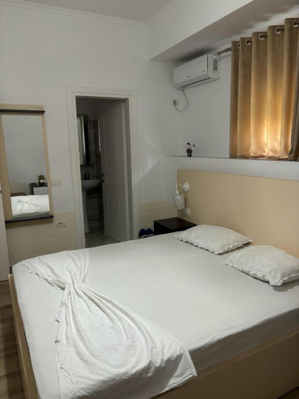 Guest House Adi Hoxha Berati Exterior foto