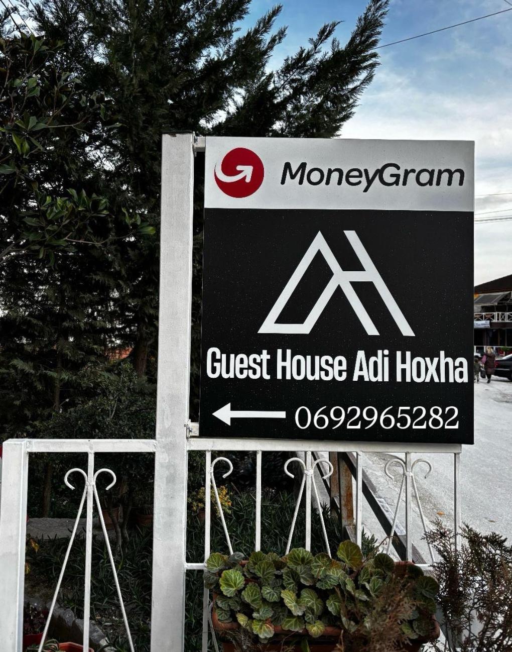 Guest House Adi Hoxha Berati Exterior foto
